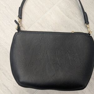 Universal Thread Shoulder Purse